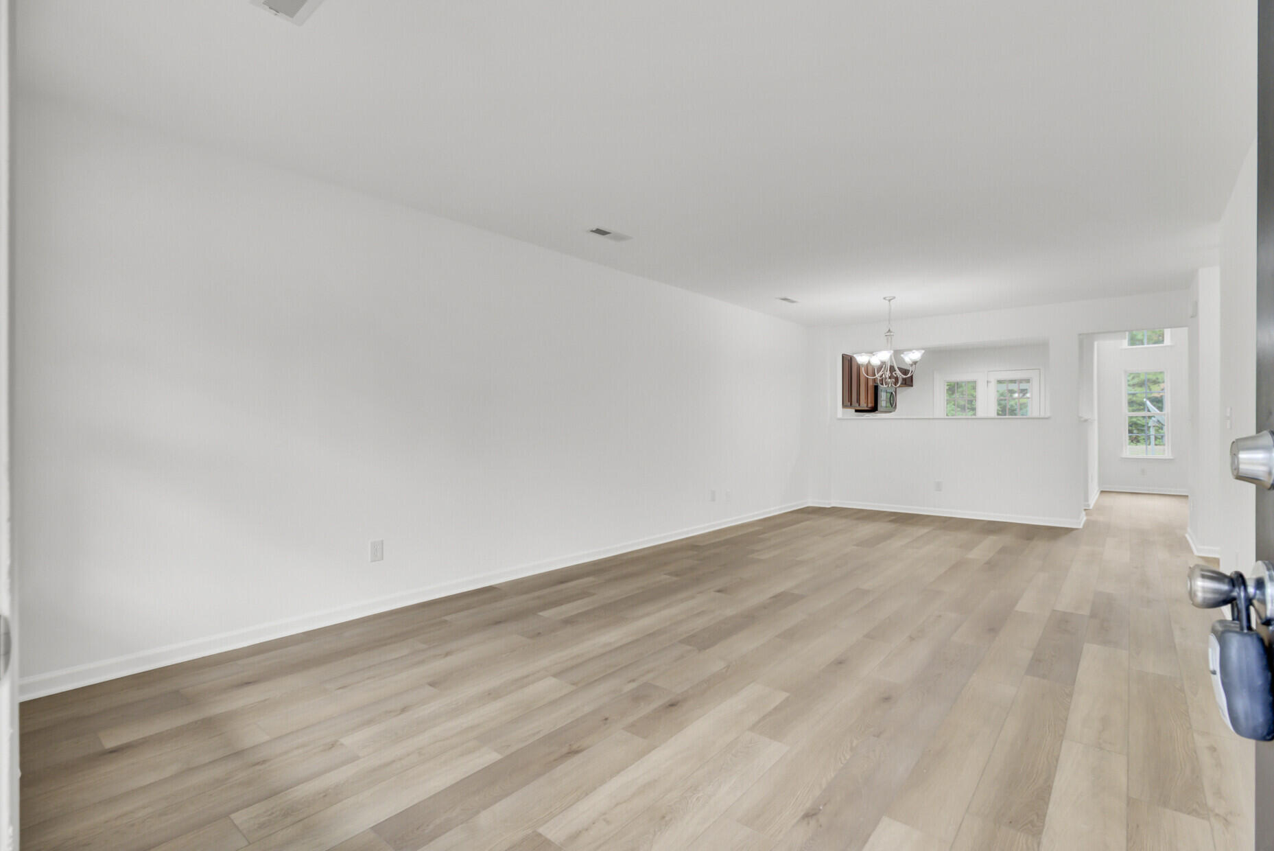 1402 Poplar Grove Place Summerville, SC 29483 - Photo 8 of 42 08_8_mls