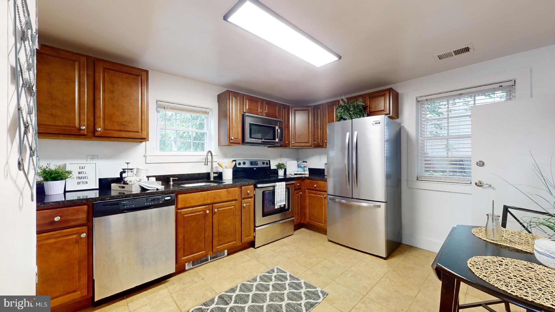 4214 30th Street Mount Rainier, MD 20712 - Photo 3 of 21