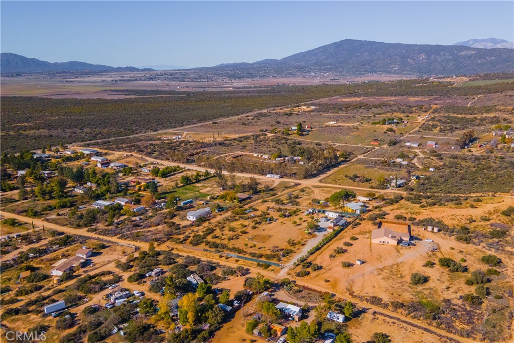 59280 Roger Lane Anza, CA 92539 - Photo 19 of 29 view of city and mountain