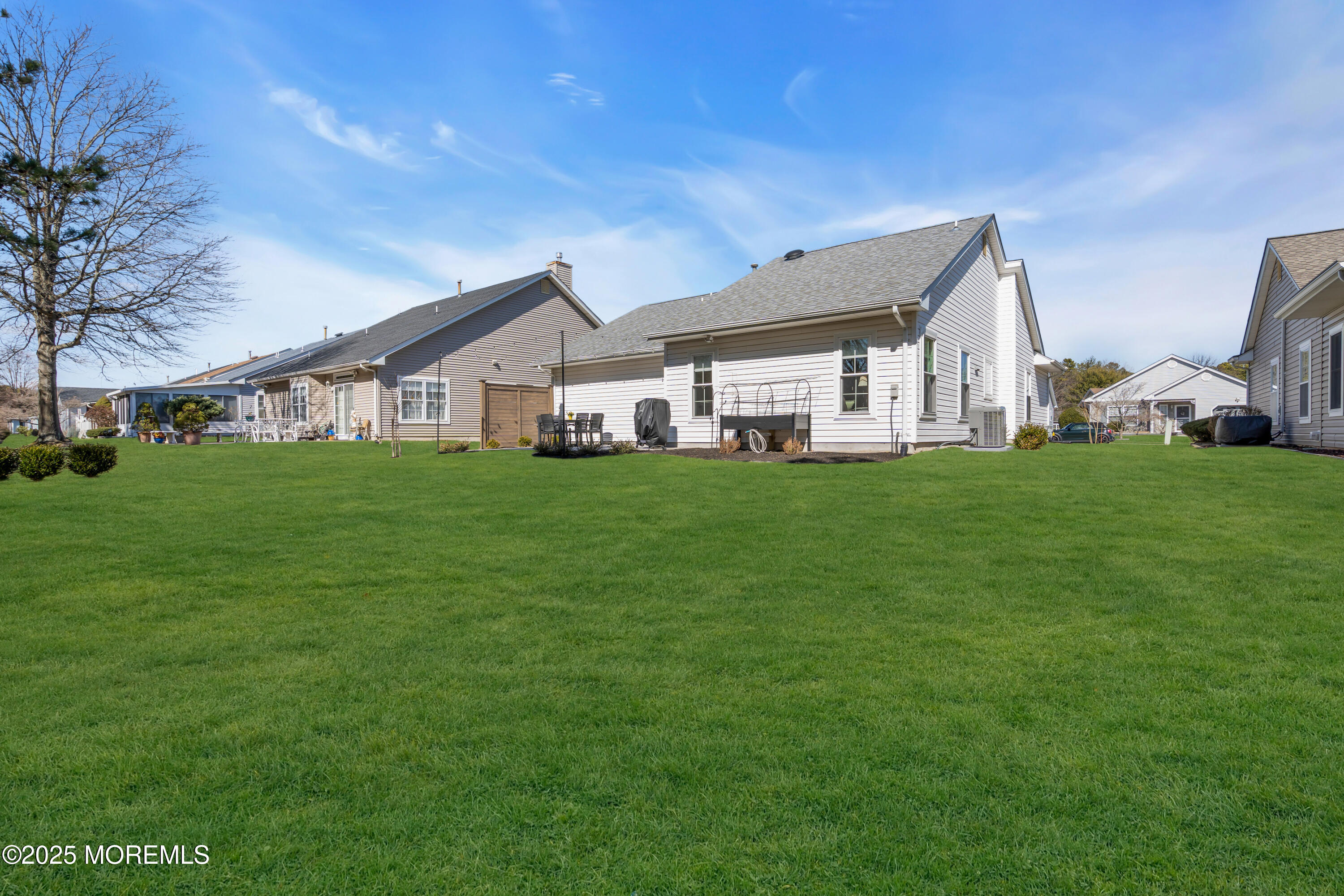 27 Molly Lane Brick, NJ 08723 - Photo 23 of 27 023_dsc06277-1_976