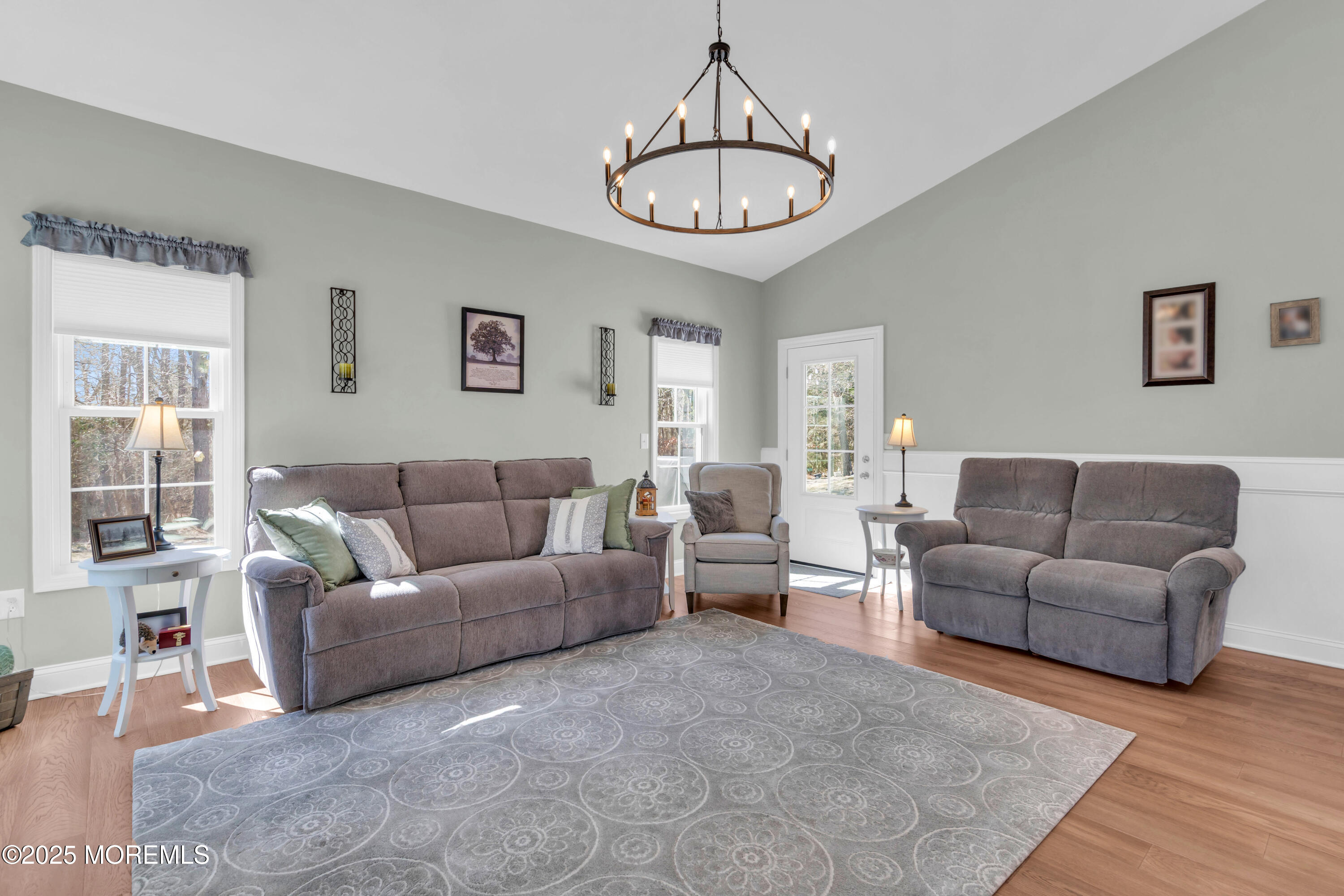 27 Molly Lane Brick, NJ 08723 - Photo 4 of 27 004_dsc06182_460