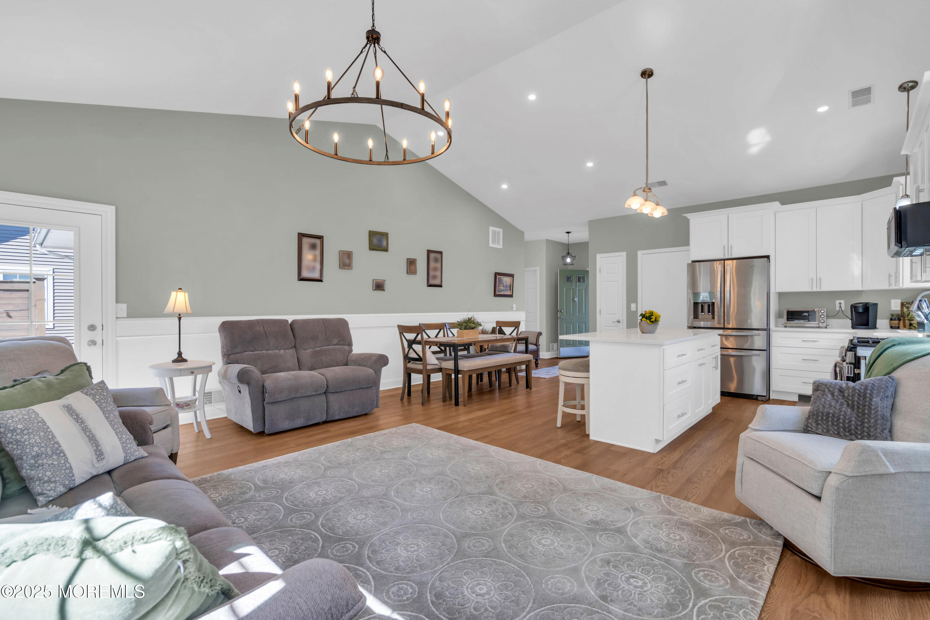 27 Molly Lane Brick, NJ 08723 - Photo 5 of 27 005_dsc06187_49