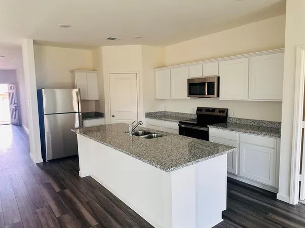$2,250 | 1217 Herring Drive, Forney, TX 75126