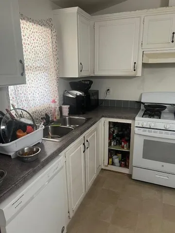 $89,000 | 95 Bentley Avenue, Sacramento, CA 95823