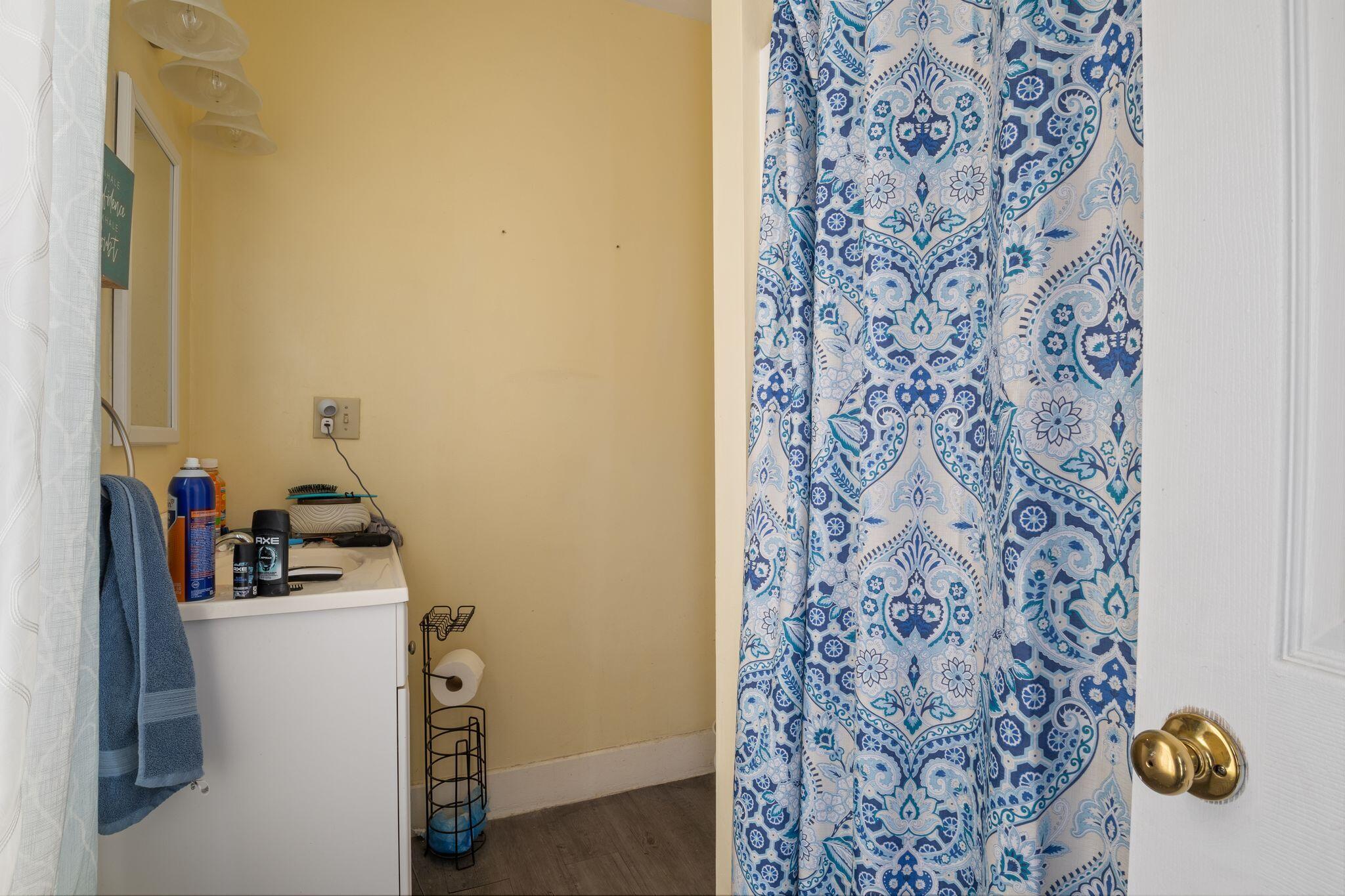 7 Porter Street Paris, ME 04281 - Photo 22 of 70 7_Porter_St_058