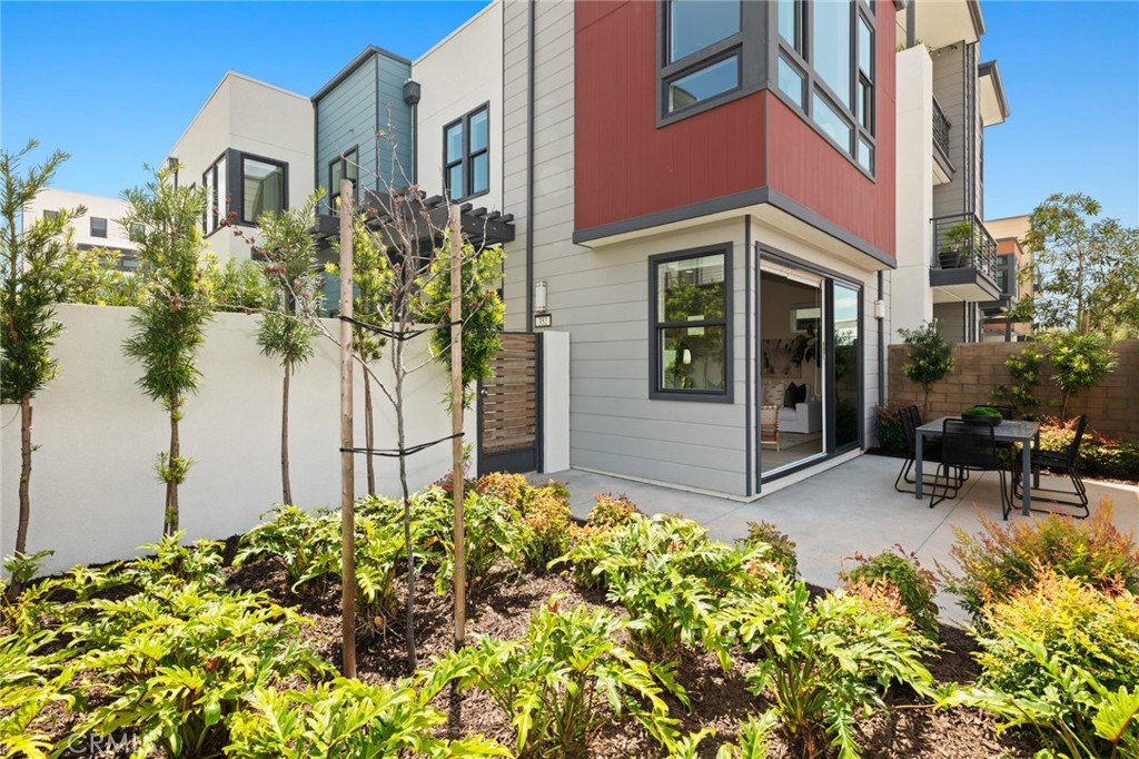 352 Novel Irvine, CA 92618 - Photo 19 of 75