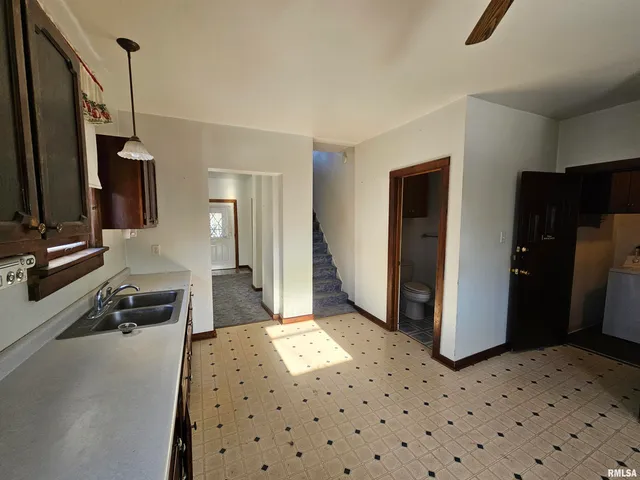 $97,000 | 318 Catherine Street, Pekin, IL 61554