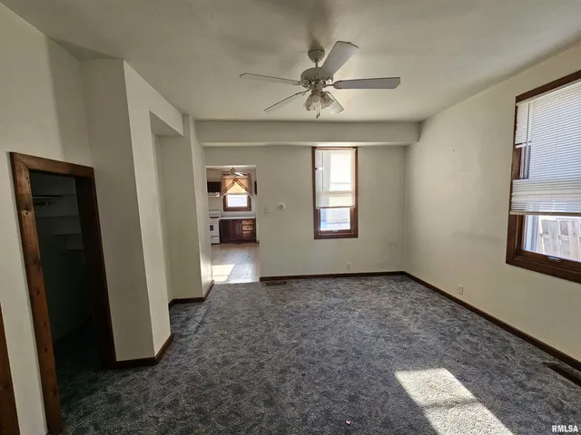 $97,000 | 318 Catherine Street, Pekin, IL 61554