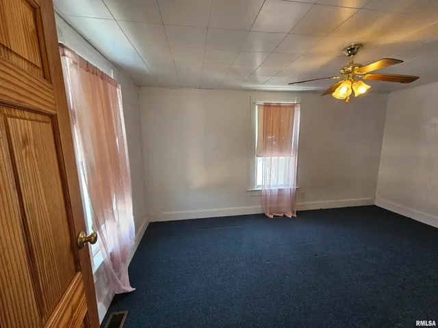 $97,000 | 318 Catherine Street, Pekin, IL 61554