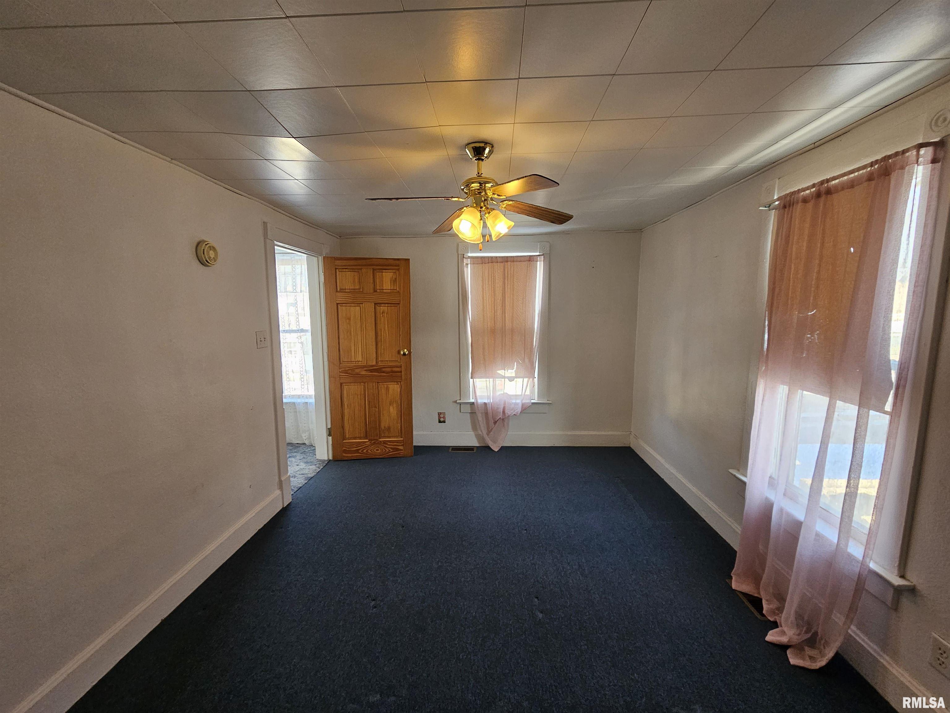 318 Catherine Street Pekin, IL 61554 - Photo 28 of 37