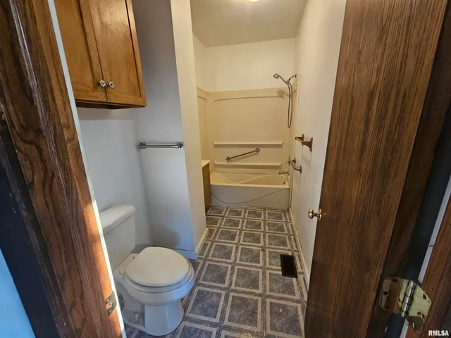 $97,000 | 318 Catherine Street, Pekin, IL 61554