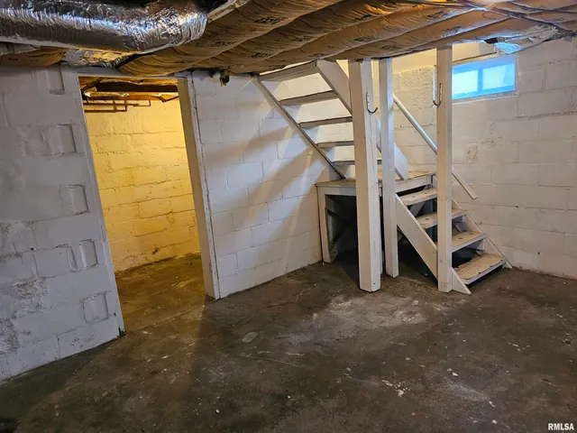 $97,000 | 318 Catherine Street, Pekin, IL 61554