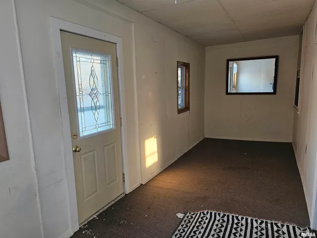 $97,000 | 318 Catherine Street, Pekin, IL 61554