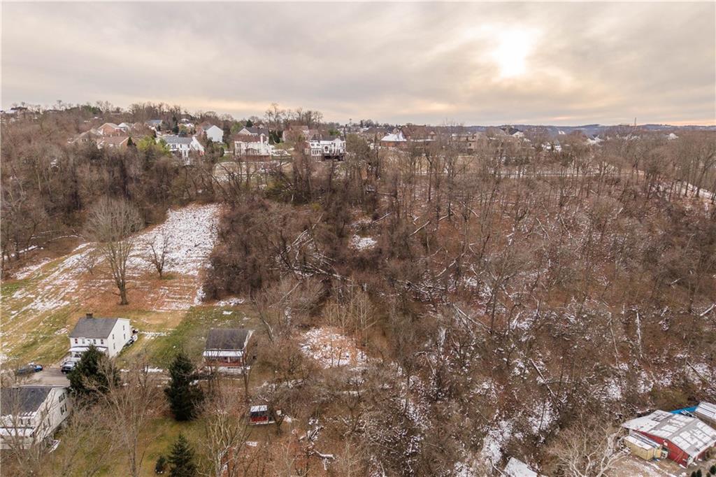 1853 Essen Hill Road Pittsburgh, PA 15241 - Photo 5 of 10 a view of a city