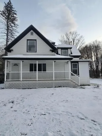$135,000 | 13 Heald Street, Madison, ME 04950