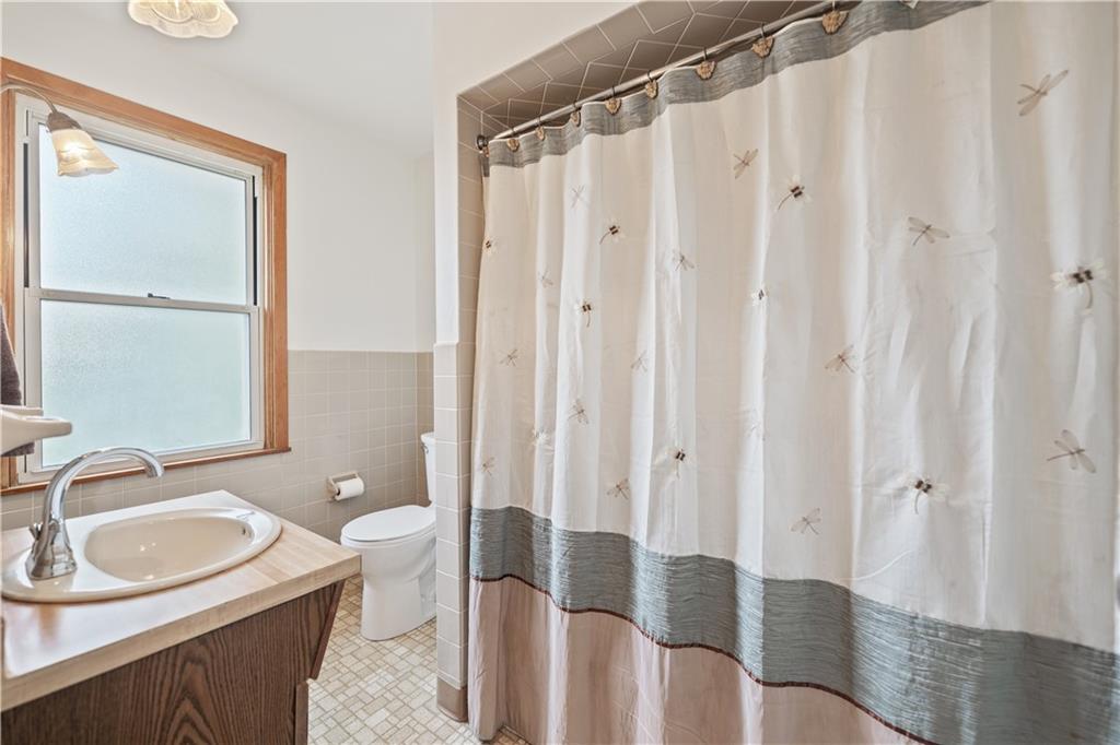 3418 Middletown Road Pittsburgh, PA 15204 - Photo 21 of 38 Gallery Image 21