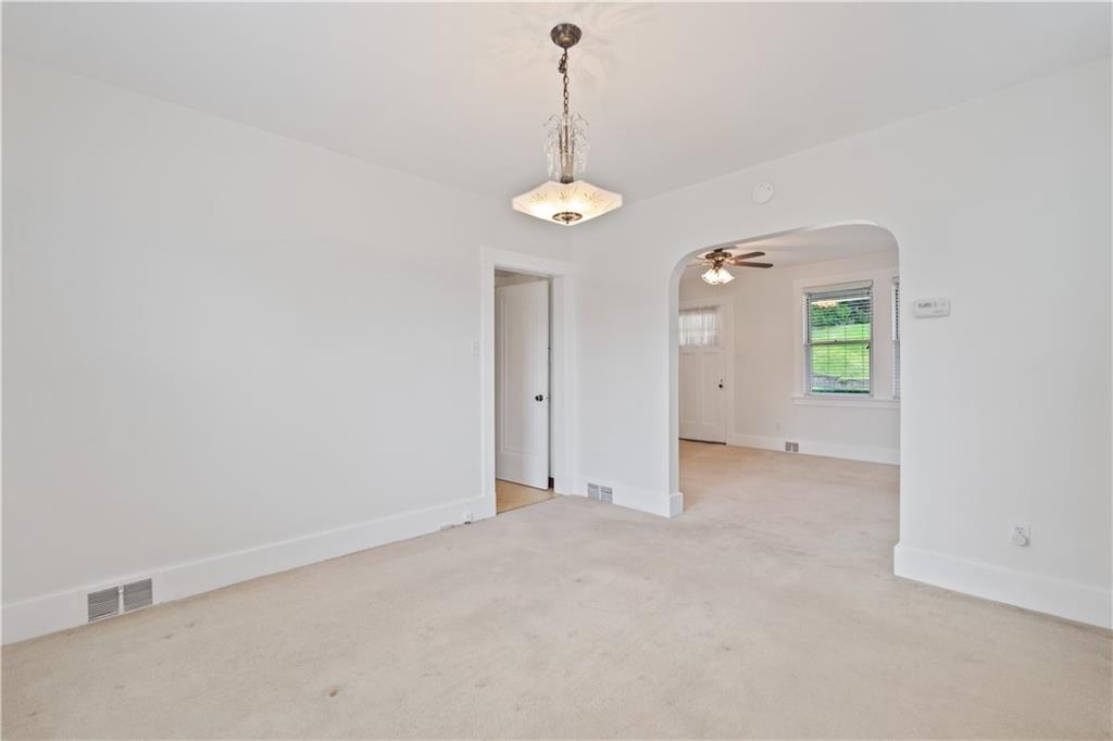 3418 Middletown Road Pittsburgh, PA 15204 - Photo 10 of 38 Gallery Image 10