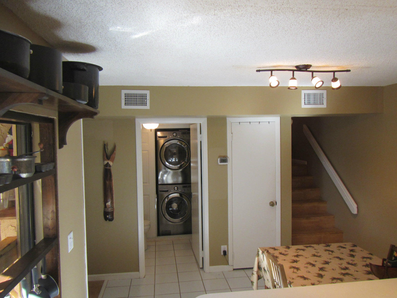 8213 Severn Drive, Unit D Boca Raton, FL 33433 - Photo 20 of 24 IMG_0332