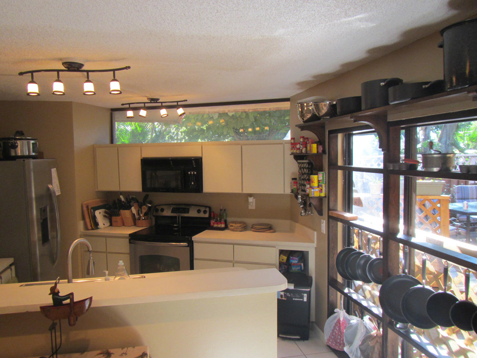 8213 Severn Drive, Unit D Boca Raton, FL 33433 - Photo 22 of 24 IMG_0335