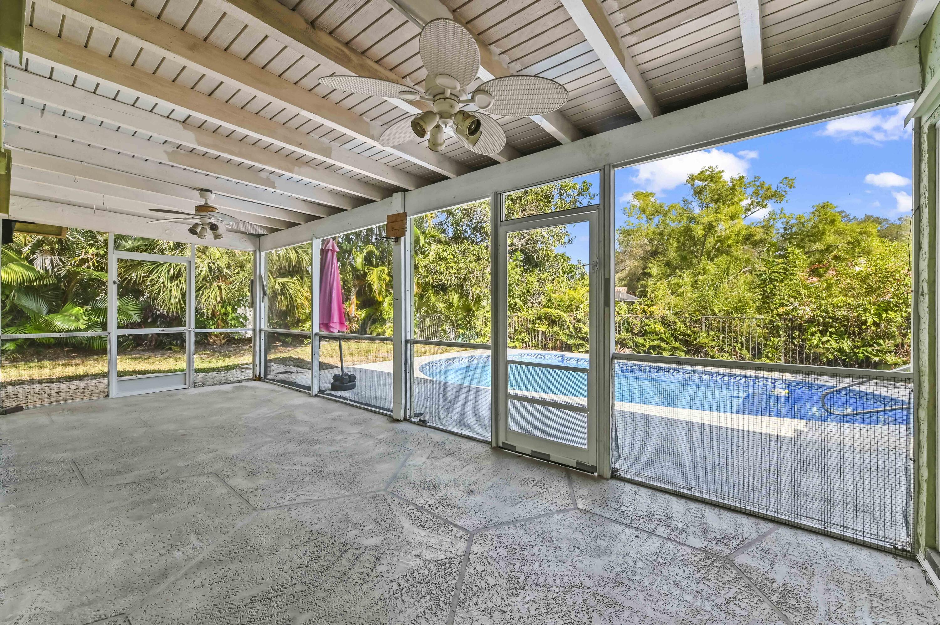 2009 Southwest 36th Avenue Delray Beach, FL 33445 - Photo 33 of 38 31 Patio 01
