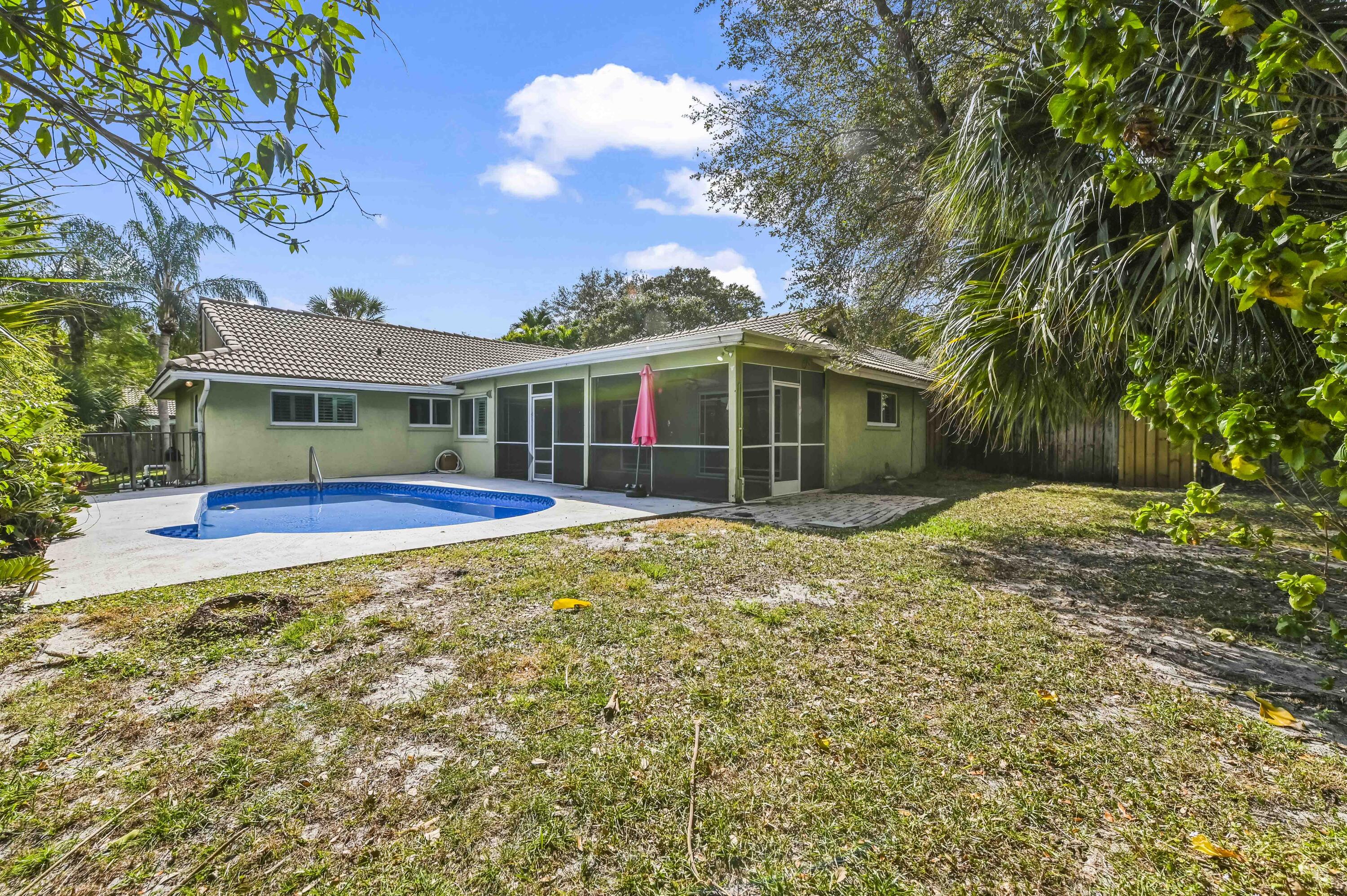 2009 Southwest 36th Avenue Delray Beach, FL 33445 - Photo 37 of 38 36 Rear 01