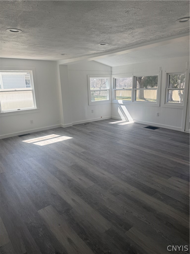 8727 Dwyer Road Montezuma, NY 13140 - Photo 16 of 26