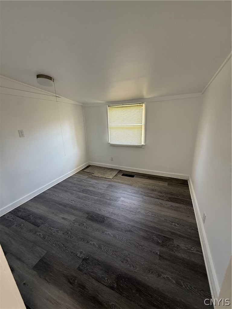 8727 Dwyer Road Montezuma, NY 13140 - Photo 17 of 26