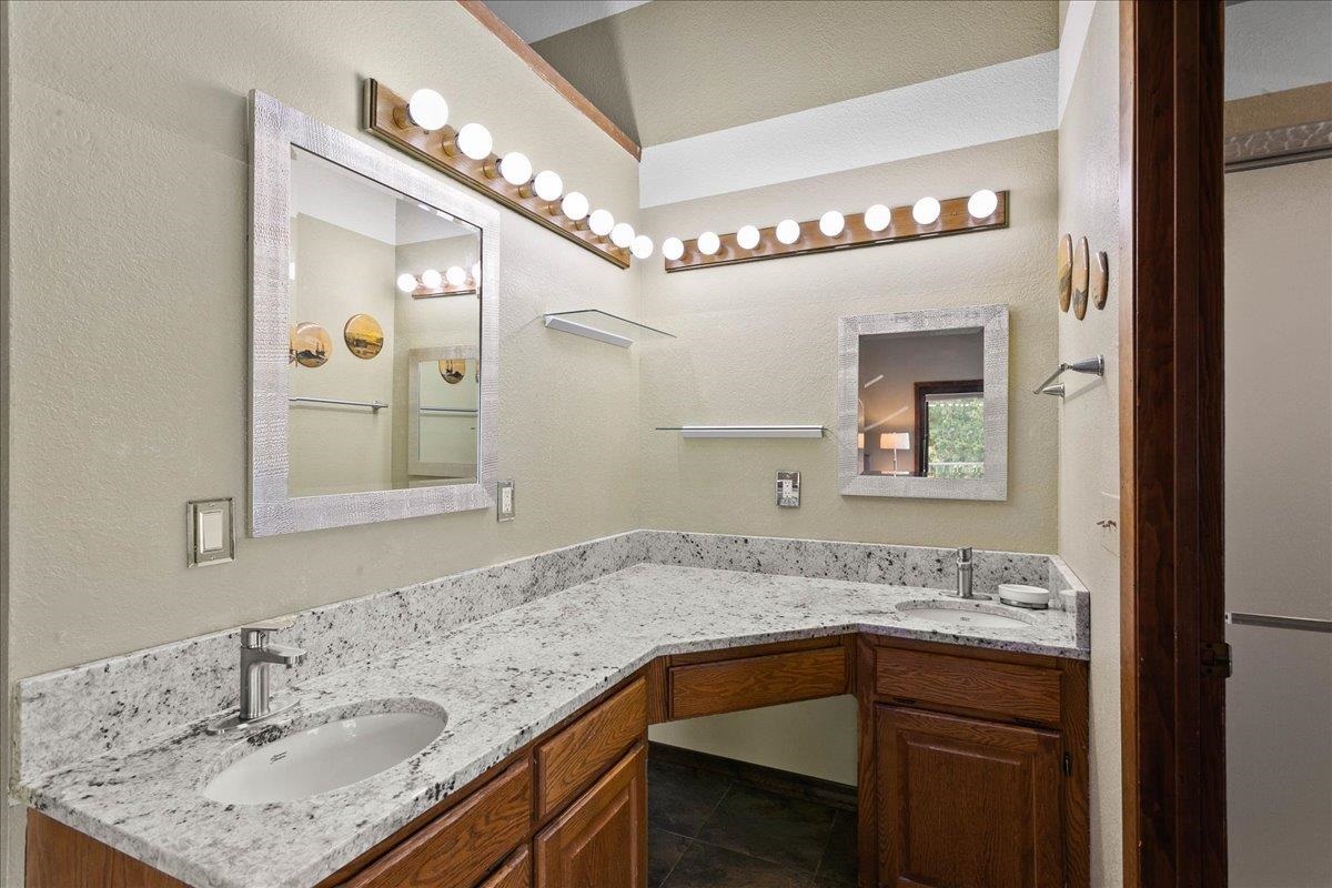 13005 West Shore Road Nine Mile Falls, WA 99026 - Photo 22 of 47 Gallery Image 22