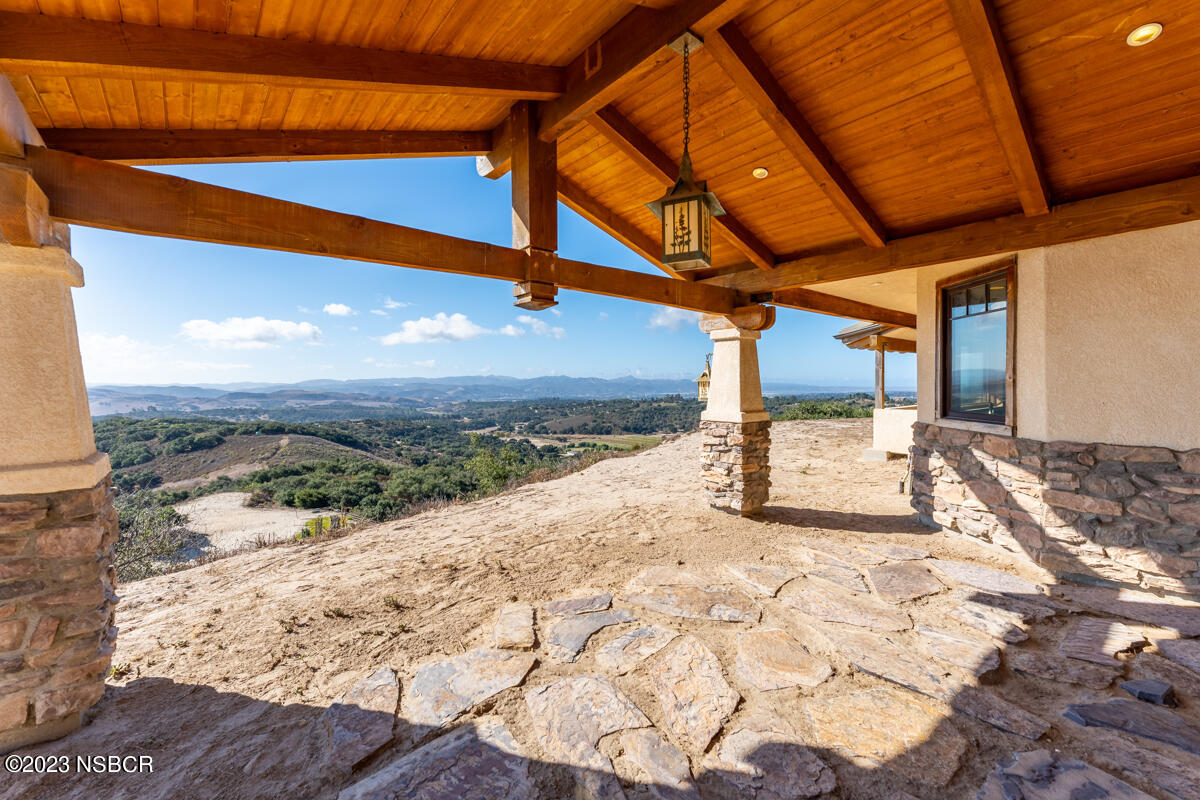 3300 Catalina Road Lompoc, CA 93436 - Photo 14 of 61 _ROY1240-HDR