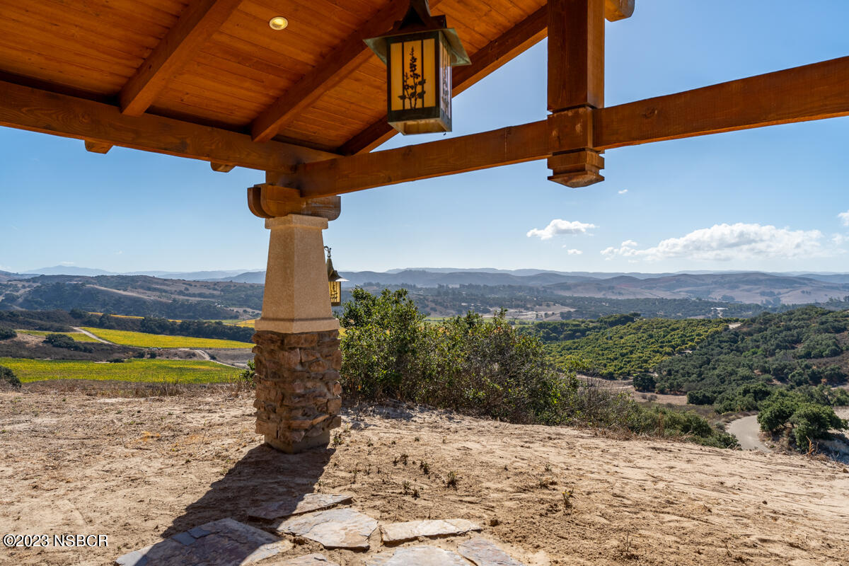 3300 Catalina Road Lompoc, CA 93436 - Photo 16 of 61 _ROY1255-HDR