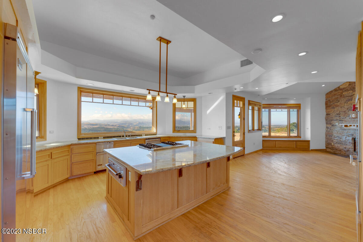 3300 Catalina Road Lompoc, CA 93436 - Photo 27 of 61 _roy1090-_roy1094