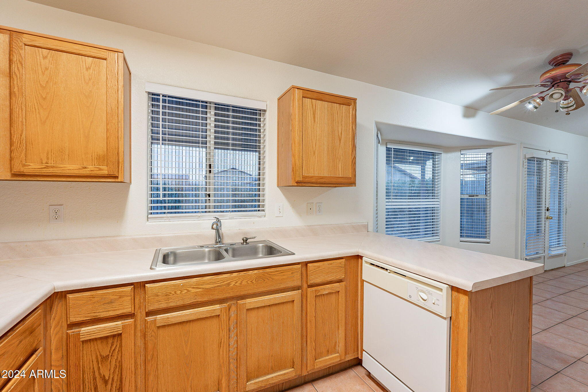 701 West Shannons Way Coolidge, AZ 85128 - Photo 13 of 32 13-web-or-mls-Shannon-13