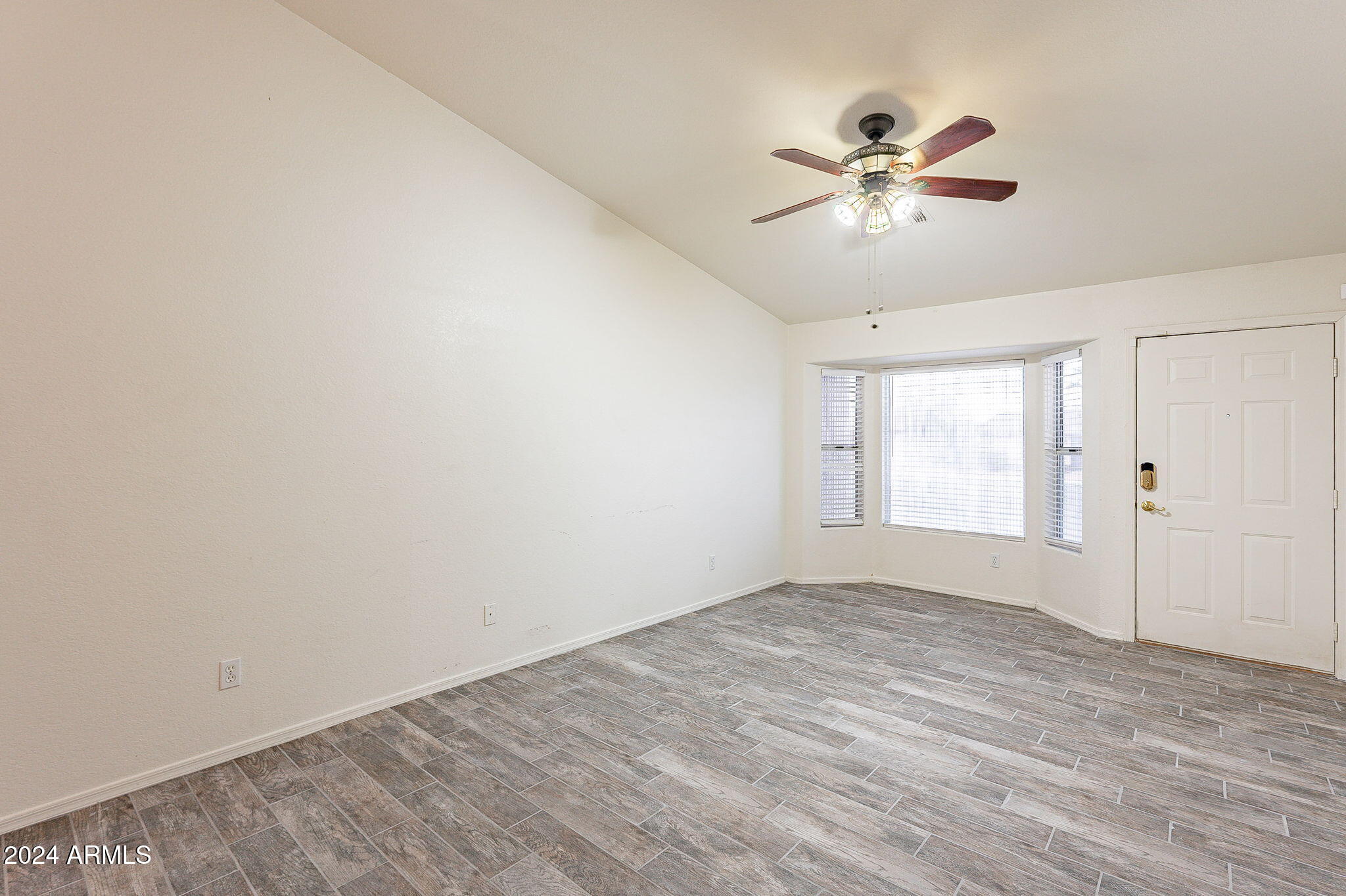 701 West Shannons Way Coolidge, AZ 85128 - Photo 6 of 32 6-web-or-mls-Shannon-6