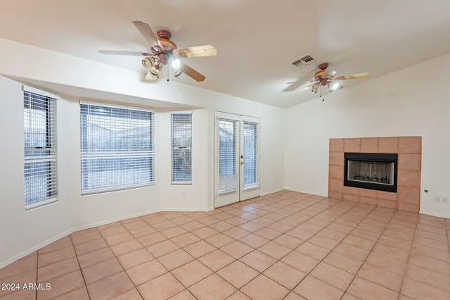 $1,700 | 701 West Shannons Way, Coolidge, AZ 85128