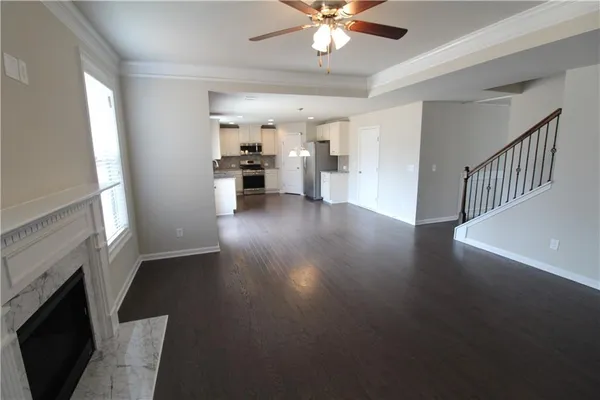 $2,300 | 5729 Shore Isle Court, Flowery Branch, GA 30542