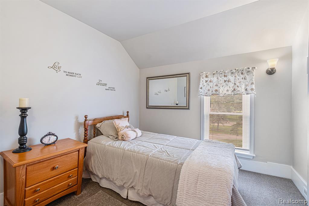 7488 South Jennings Road Swartz Creek, MI 48473 - Photo 19 of 35 Gallery Image 19