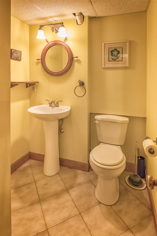 8 Maplewood Avenue Rochester, NH 03867 - Photo 21 of 22