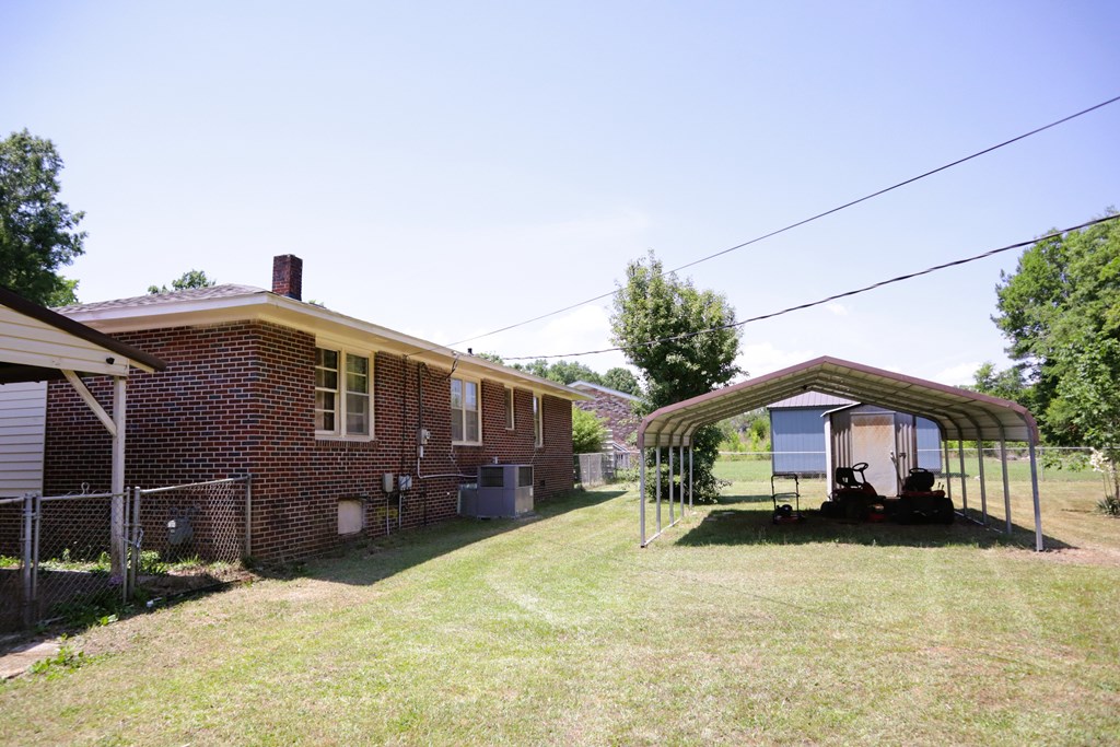 700 Rice Street Calhoun Falls, SC 29628 - Photo 19 of 21