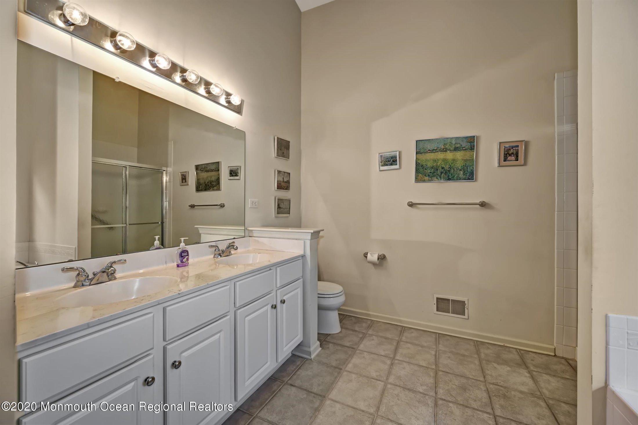 9 Pine Valley Road Jackson, NJ 08527 - Photo 18 of 45 18-Master