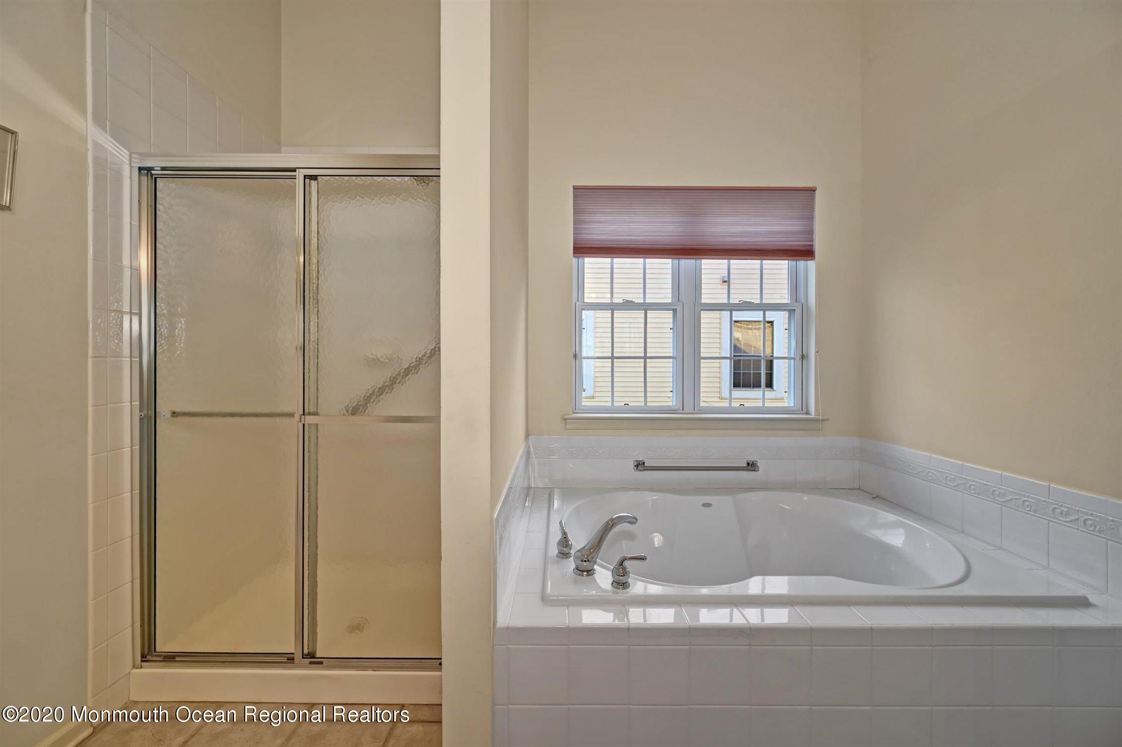 9 Pine Valley Road Jackson, NJ 08527 - Photo 19 of 45 19-Master