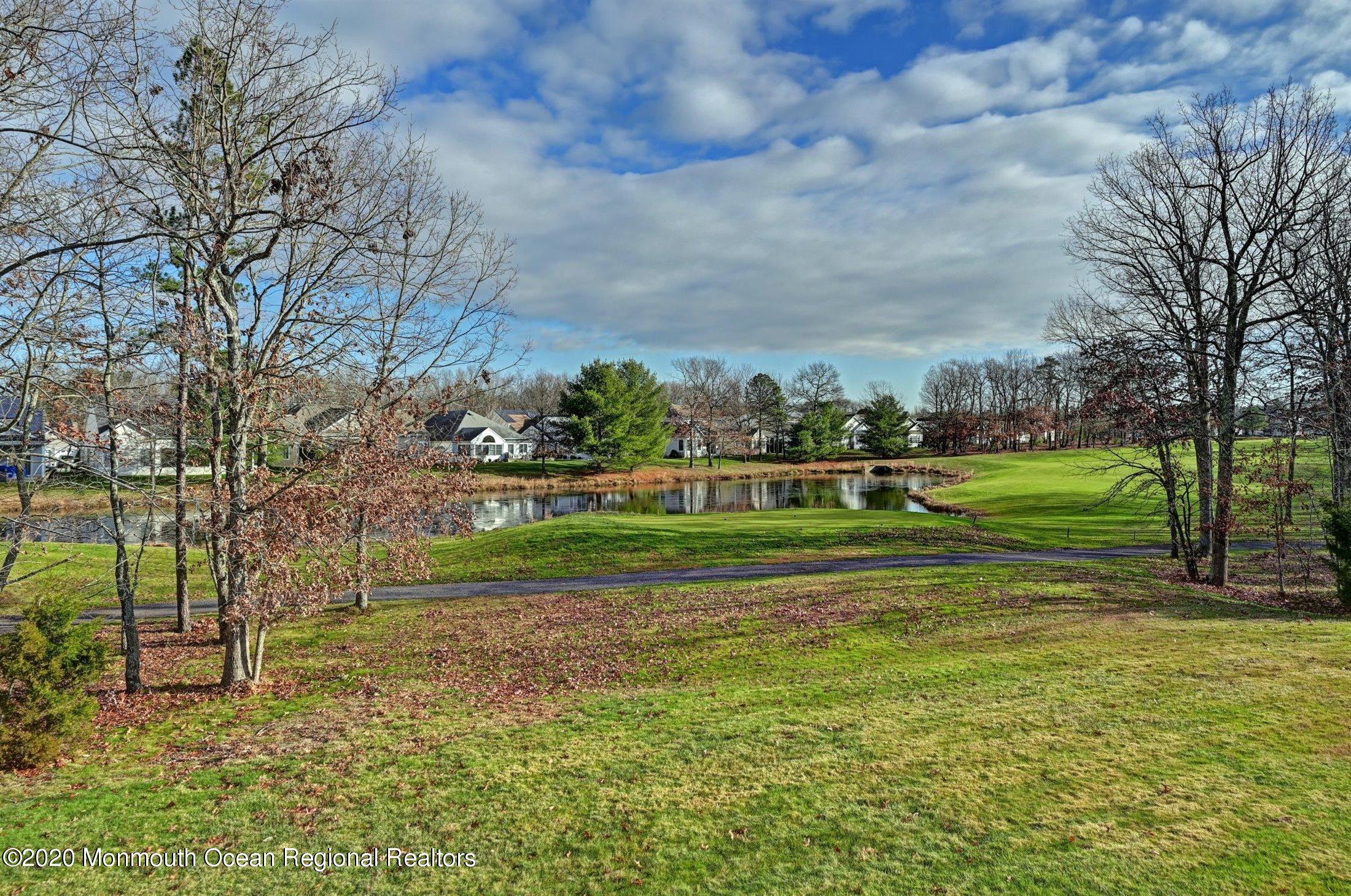 9 Pine Valley Road Jackson, NJ 08527 - Photo 27 of 45 26-Back View