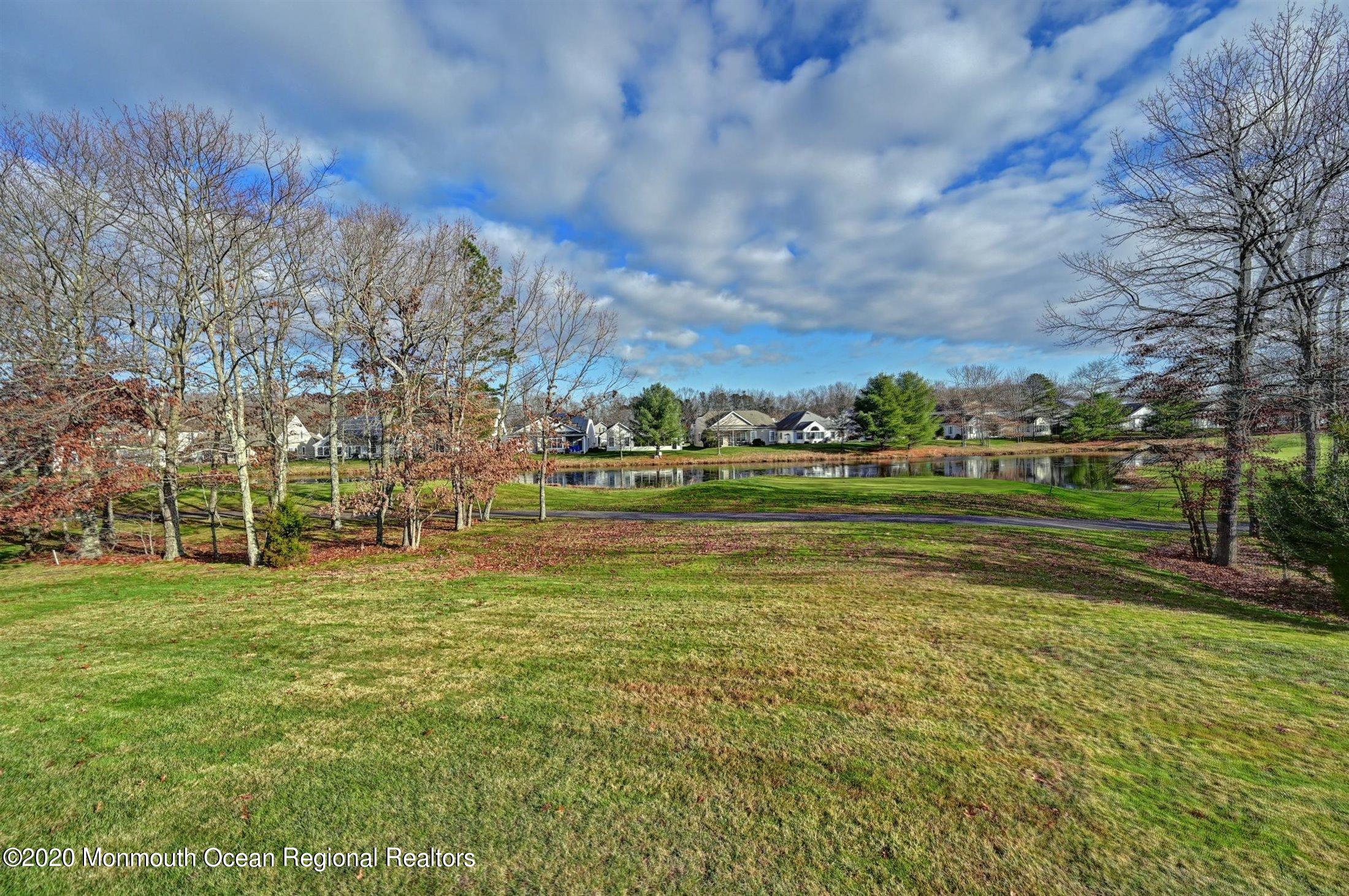 9 Pine Valley Road Jackson, NJ 08527 - Photo 29 of 45 27-Back View
