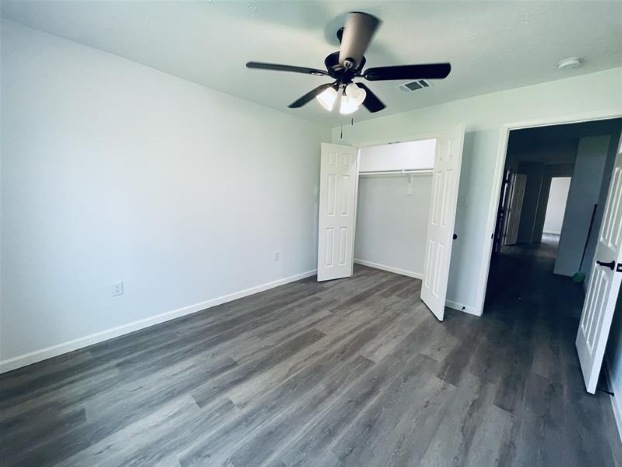 8817 Dandy Street Houston, TX 77016 - Photo 11 of 24 Second Bedroom