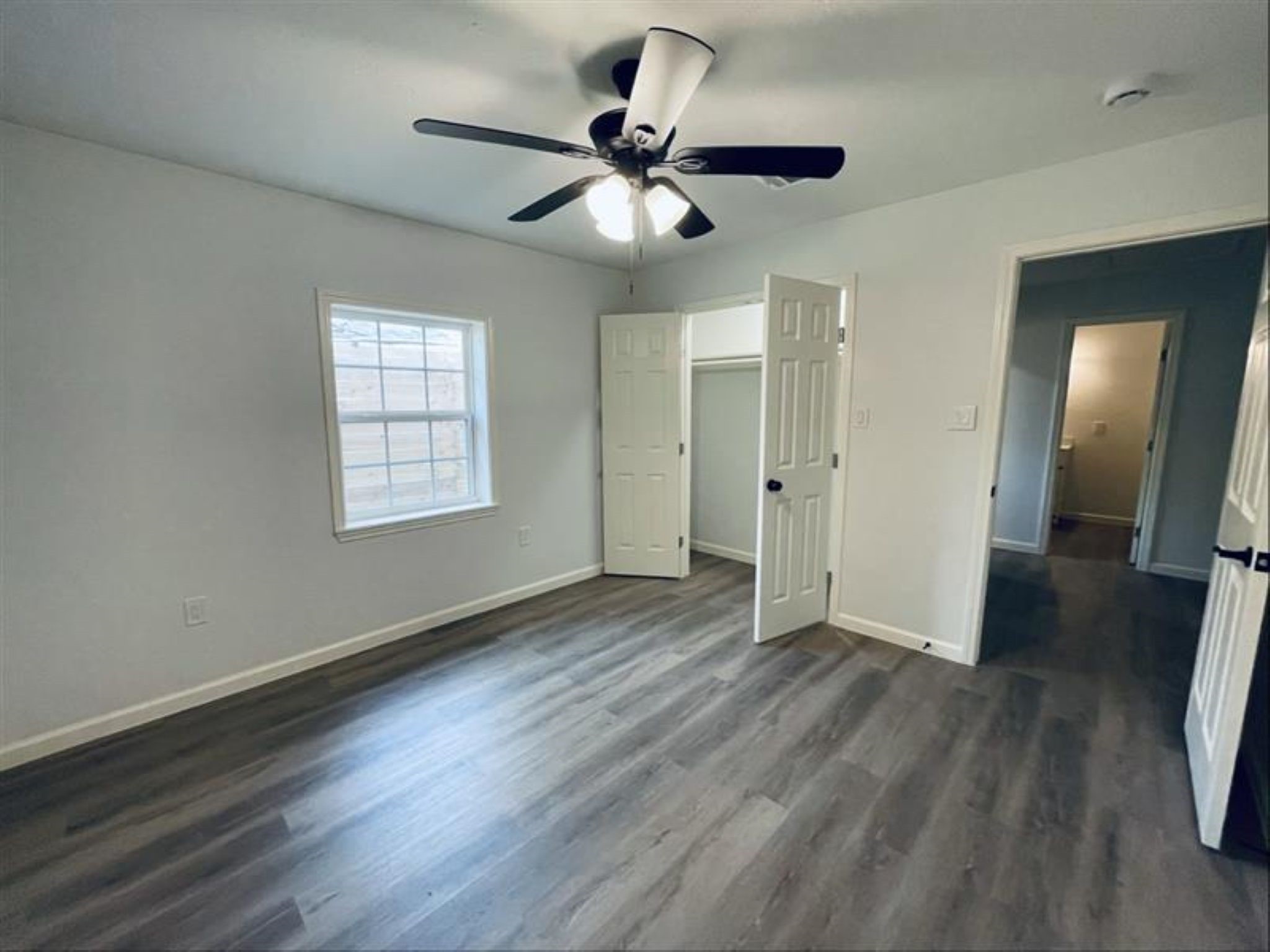 8817 Dandy Street Houston, TX 77016 - Photo 19 of 24 Third Bedroom