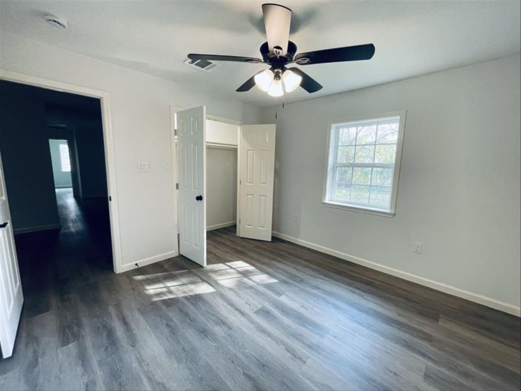 8817 Dandy Street Houston, TX 77016 - Photo 21 of 24 Forth Bedroom