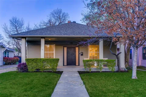 $575,000 | 830 North Clinton Avenue, Dallas, TX 75208