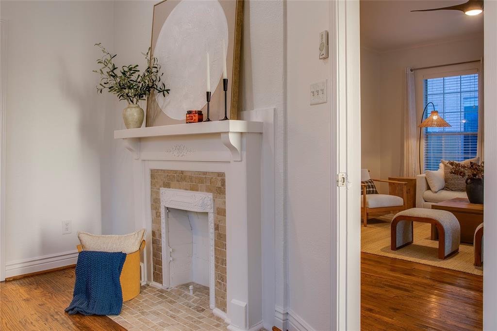 830 North Clinton Avenue Dallas, TX 75208 - Photo 24 of 35