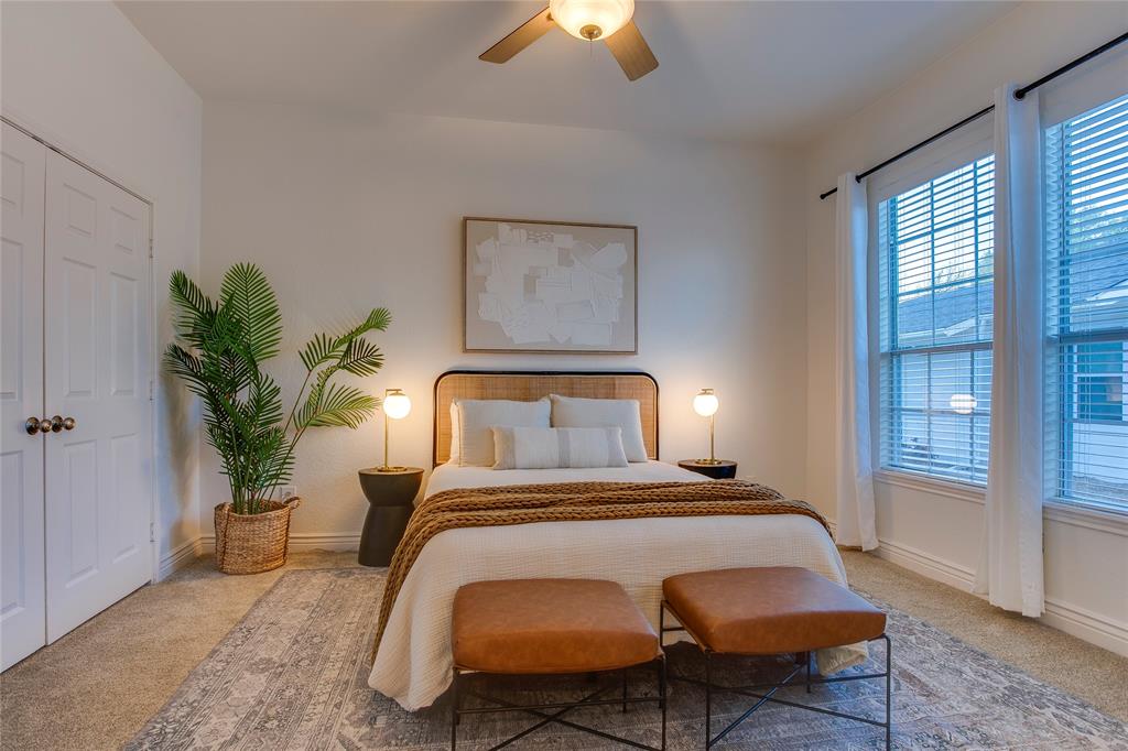 830 North Clinton Avenue Dallas, TX 75208 - Photo 27 of 35