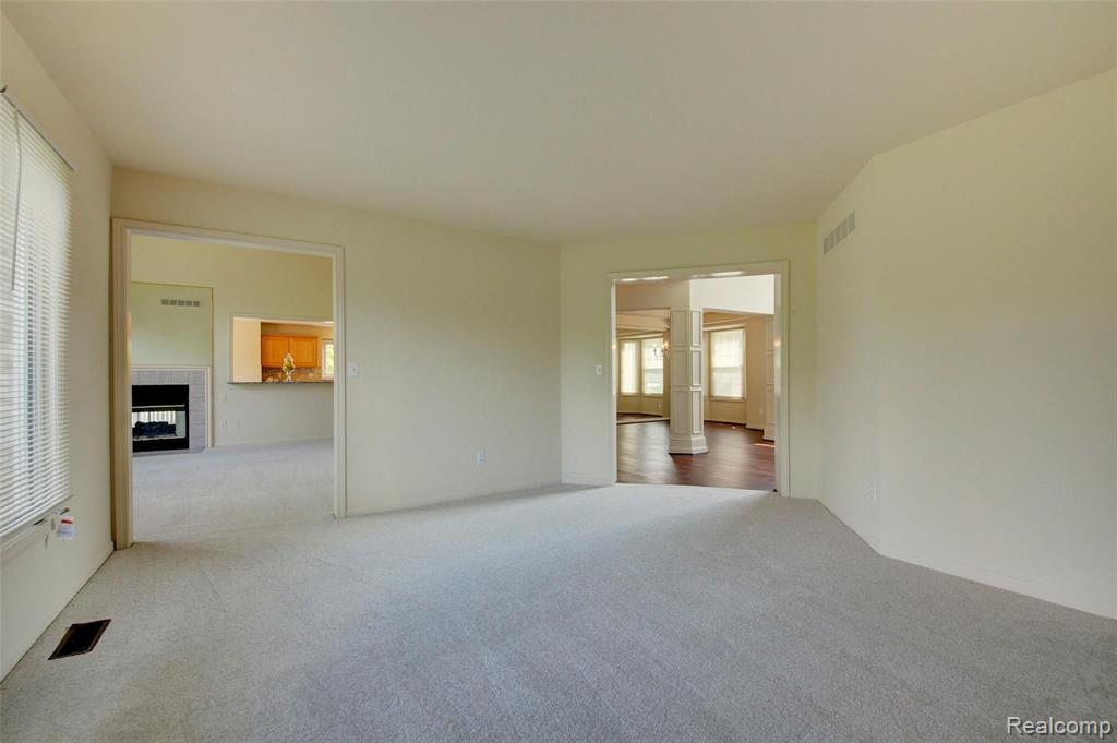 46402 Mornington Road Canton, MI 48188 - Photo 6 of 45