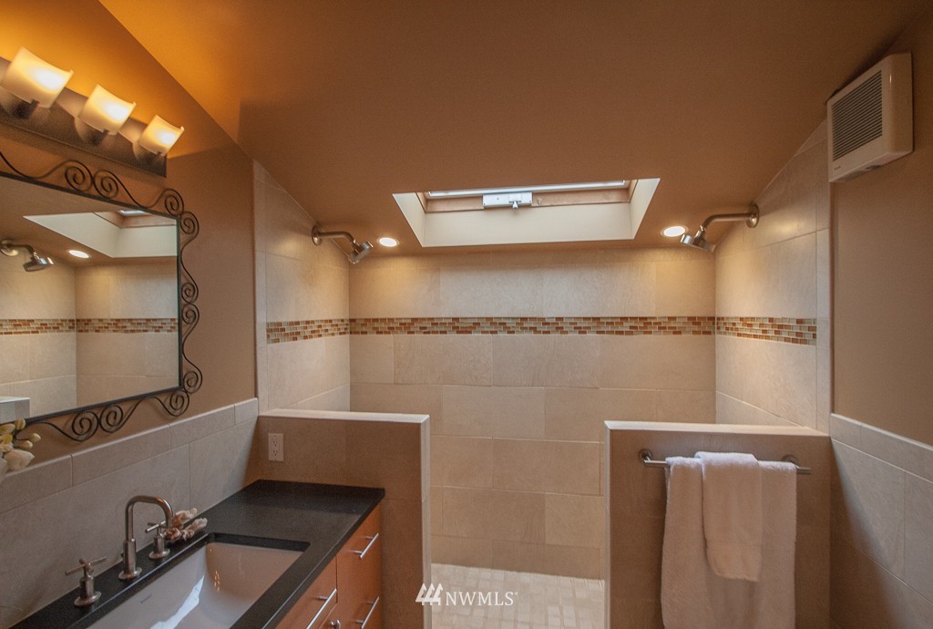342 North 79th Street Seattle, WA 98103 - Photo 13 of 24 Gallery Image 13